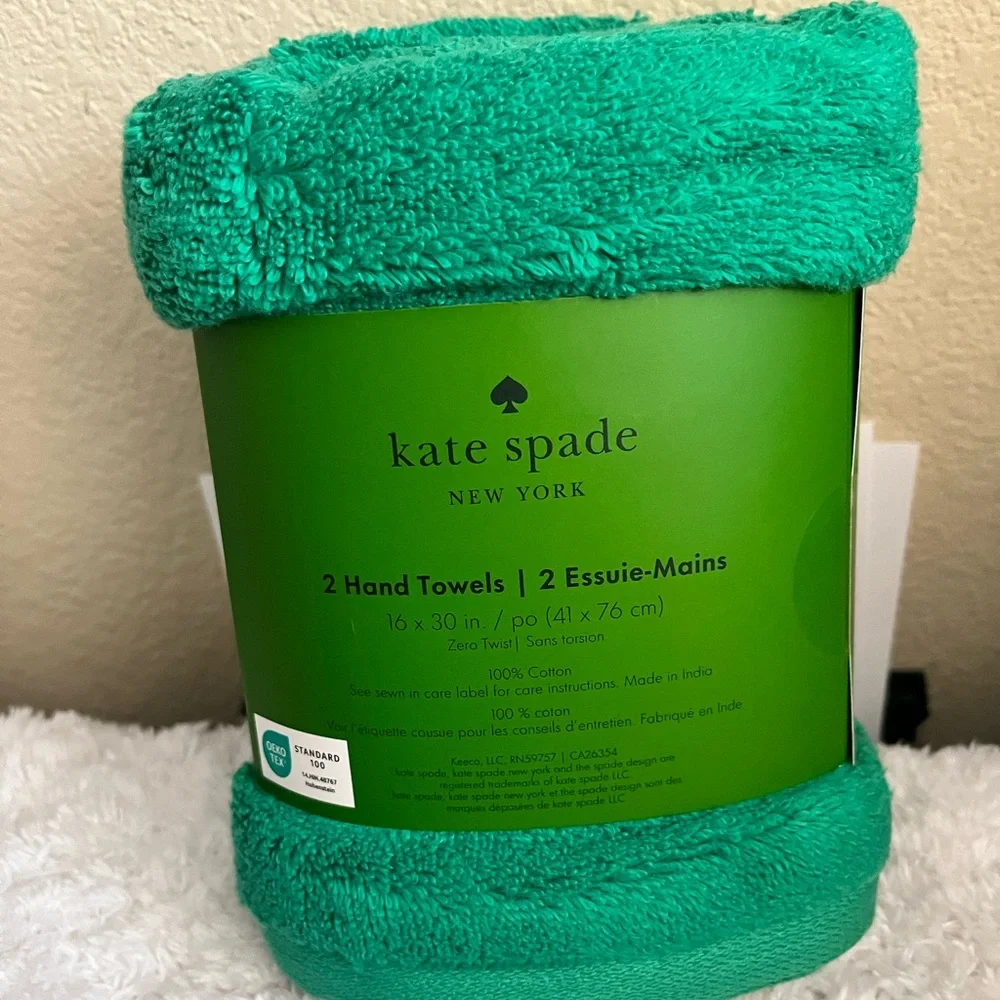 kate spade Vibrant Green Hand Towel Set of 2 NWT